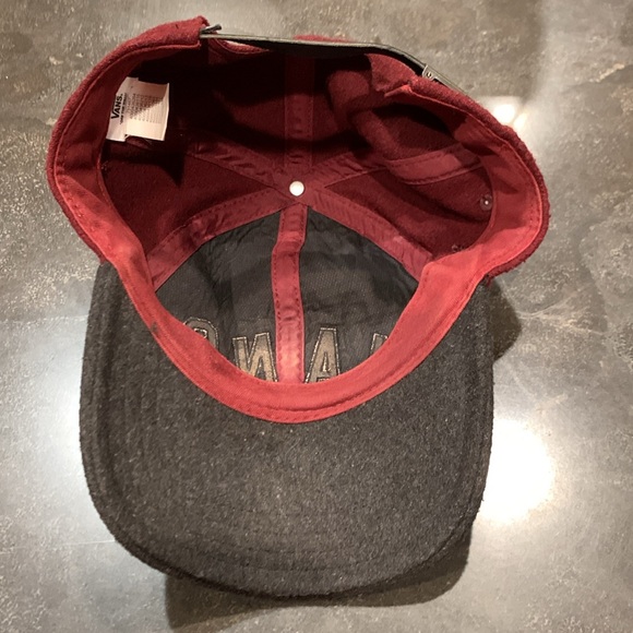 Vans Off The Wall Maroon Charcoal Wool Blend Strapback Hat Adjustable/Os Cap - Picture 8 of 8